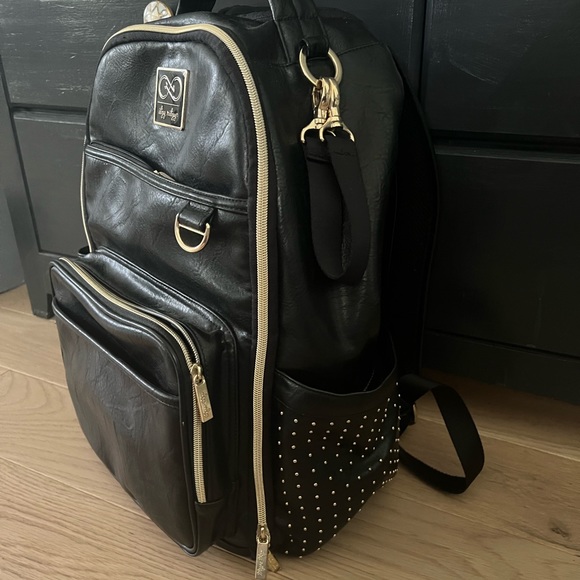 Itzy Ritzy Original Chelsea Boss Backpack - Picture 2 of 5